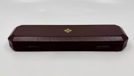 Patek Philippe large Box for Leather strap models and Outer carton photo 5
