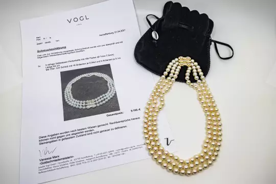 Pearl Necklace Three-row massive jewelry clasp yellow gold with 23 Diamonds photo 3