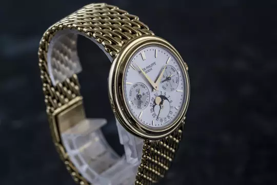 Patek Philippe 3945 Perpetual Calendar 3940 with Gold Bracelet Yellowgold photo 14