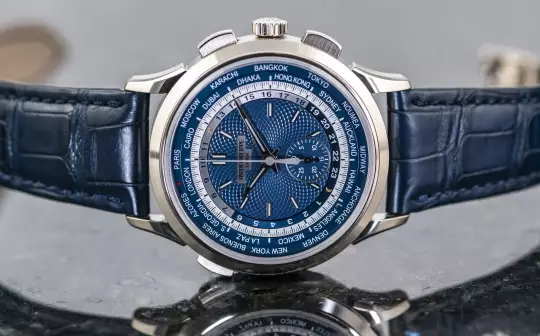 Patek Philippe 5930 Whitegold Worldtime Chronograph Full Set 2018 photo 9