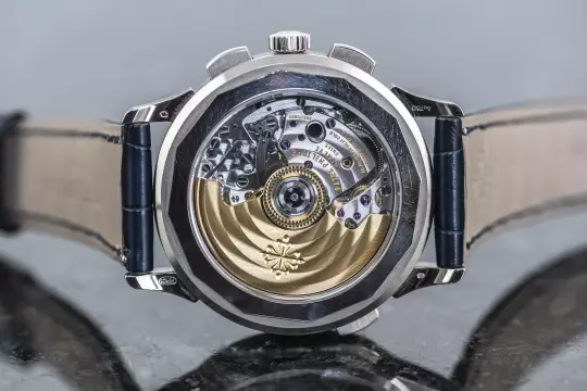 Patek Philippe 5930 Whitegold Worldtime Chronograph Full Set 2018 photo 5