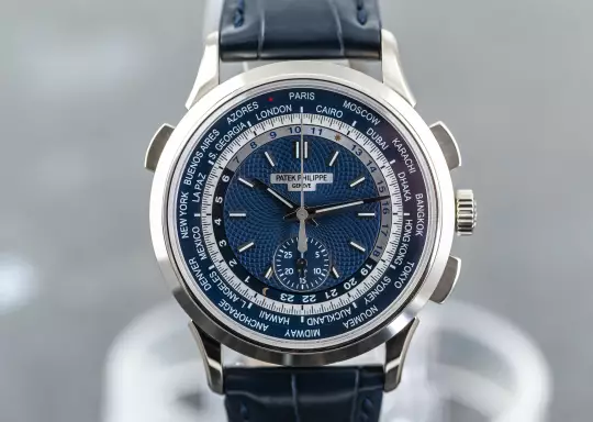 Patek Philippe 5930 Whitegold Worldtime Chronograph Full Set 2018 photo 6