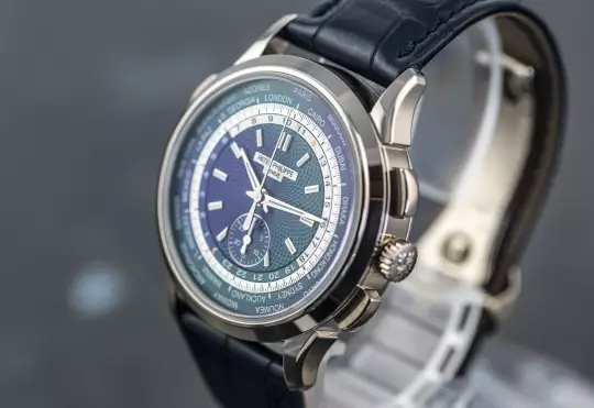 Patek Philippe 5930 Whitegold Worldtime Chronograph Full Set 2018 photo 8