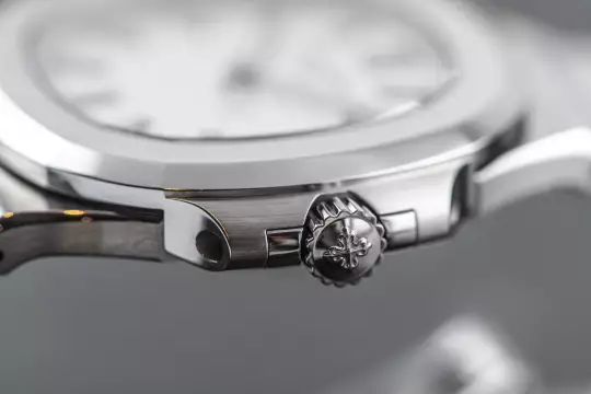 Patek Philippe 5711 white dial Nautilus calibre 26-330 Full Set 2019 photo 11