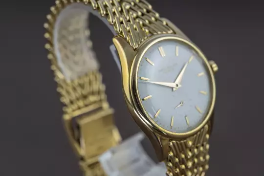 Patek Philippe 2526 Mark I Calatrava 1953 Caliber PP 12-600AT Enamel Dial photo 15