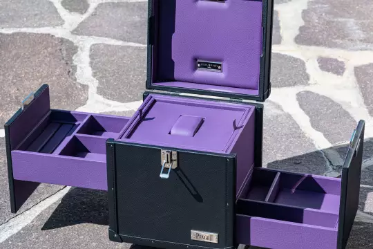 Piaget extremely rare Pinel & Pinel suitcase for watches and jewellery photo 2