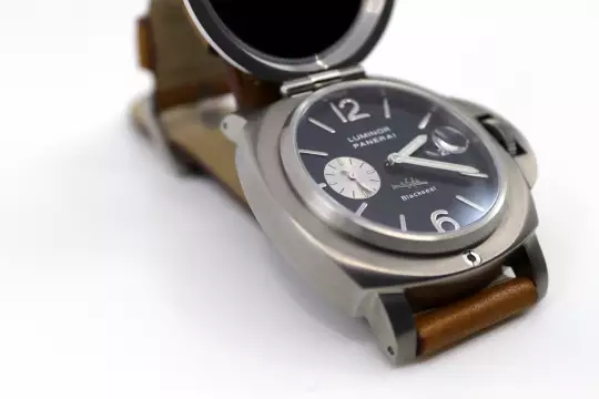 Panerai PAM00076 limited Blackseal Luminor NOS Titanum Full Set photo 7