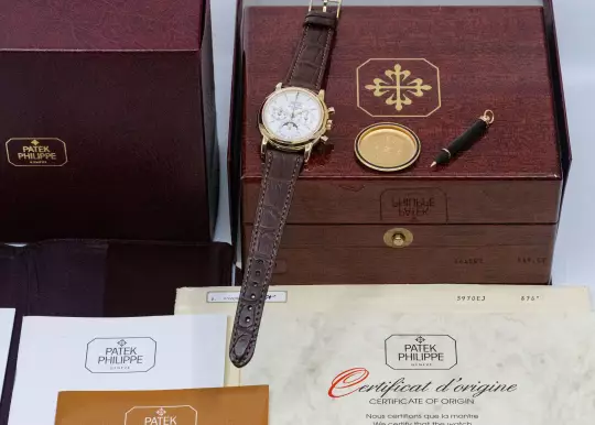 Patek Philippe 3970 3. Series Perpetual Calendar Chronograph Full Set photo 15