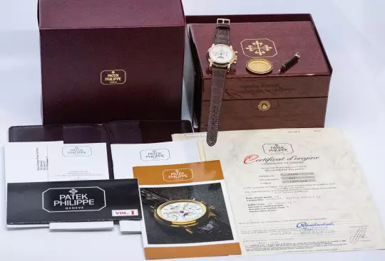 Patek Philippe 3970 3. Series Perpetual Calendar Chronograph Full Set photo 22