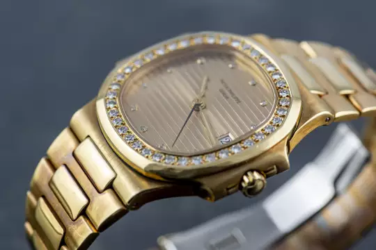 Patek Philippe Nautilus very rare 3800 Diamond perfect condition photo 13