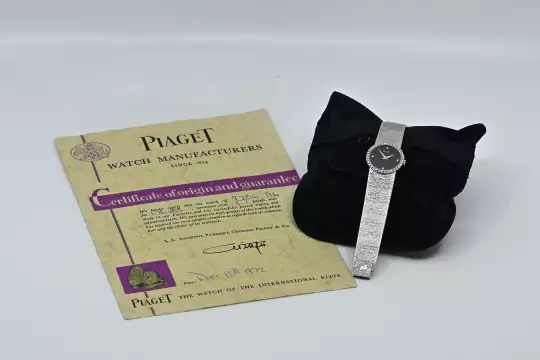 Piaget 9706 A 6 rare Vintage Dress Watch Diamond Certificate Onyx / Diamond Dial photo 3