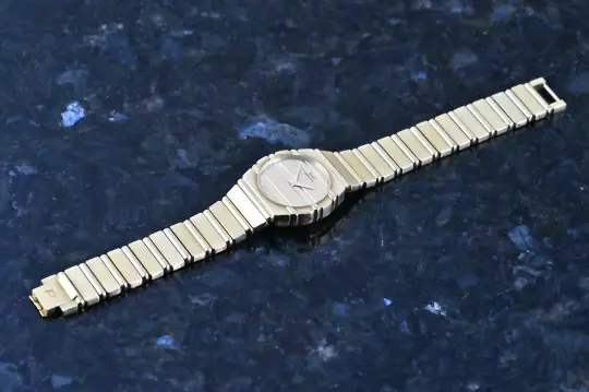 Piaget 761 C 701 very rare Vintage Polo Yellowgold Quartz photo 4