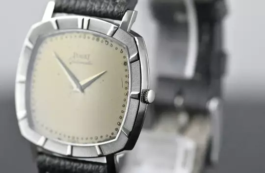 Piaget 12423 rare TV Screen Dress Watch white gold Automatic Cal. 12P photo 9