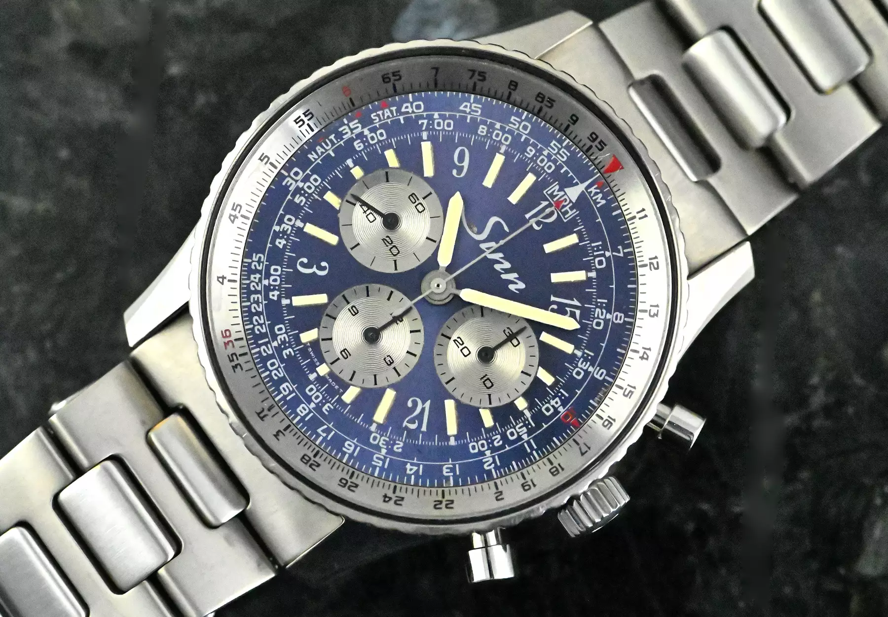 Sinn 903 very rare Vintage Navigation Chronograph Titanum blue & purple dial