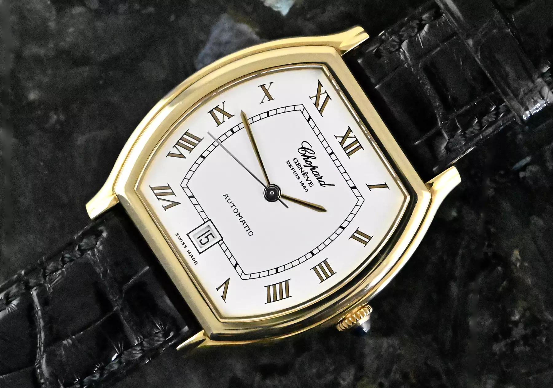Chopard 2247 Tonneau Date yellow gold Automatic Full Set 2002