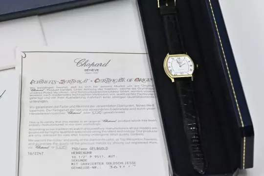 Chopard 2247 Tonneau Date yellow gold Automatic Full Set 2002 photo 9