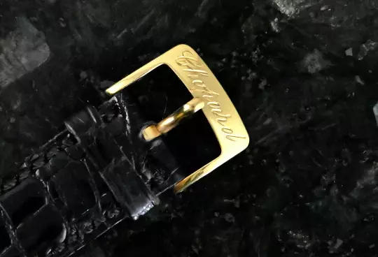 Chopard 2247 Tonneau Date yellow gold Automatic Full Set 2002 photo 6