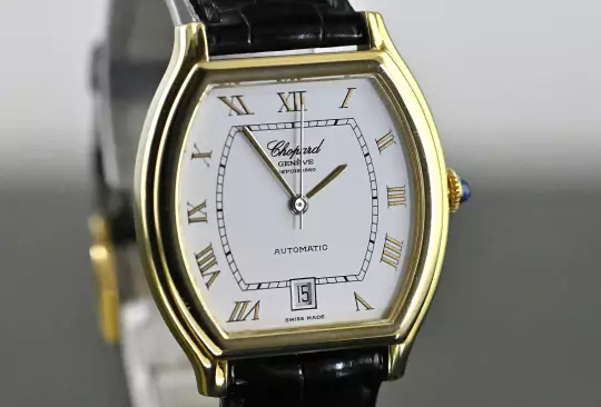 Chopard 2247 Tonneau Date yellow gold Automatic Full Set 2002 photo 7
