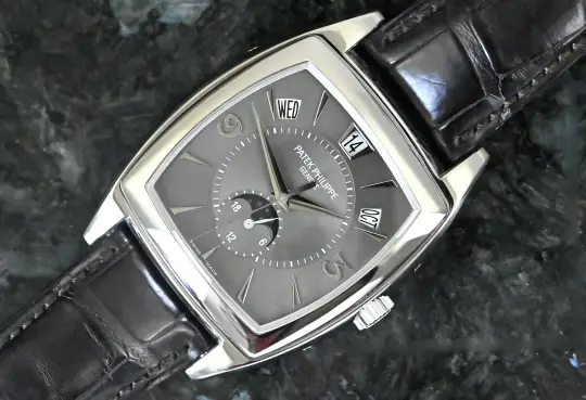 Patek Philippe 5135 Gondolo Calendario Annual Calendar Full Set white gold photo 1